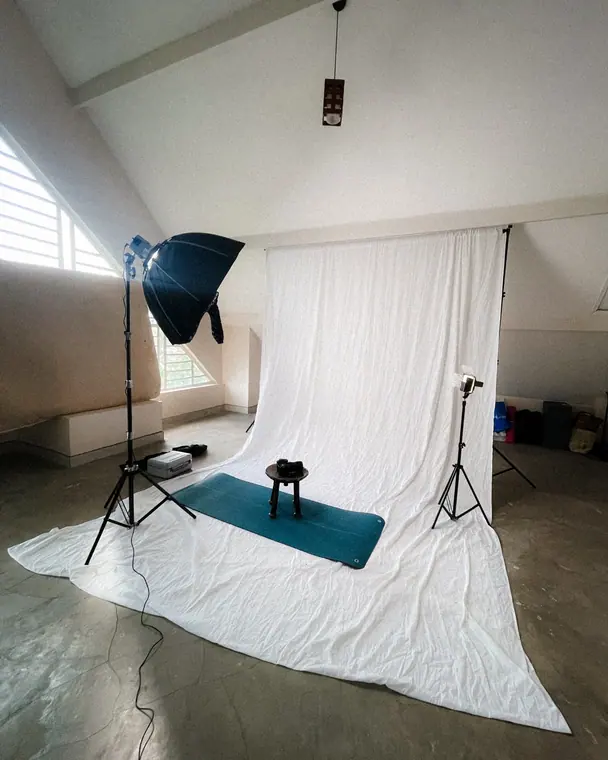 Behind the scenes: lighting setup on location