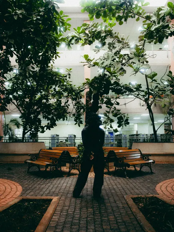 Behind the scenes: lighting setup on location